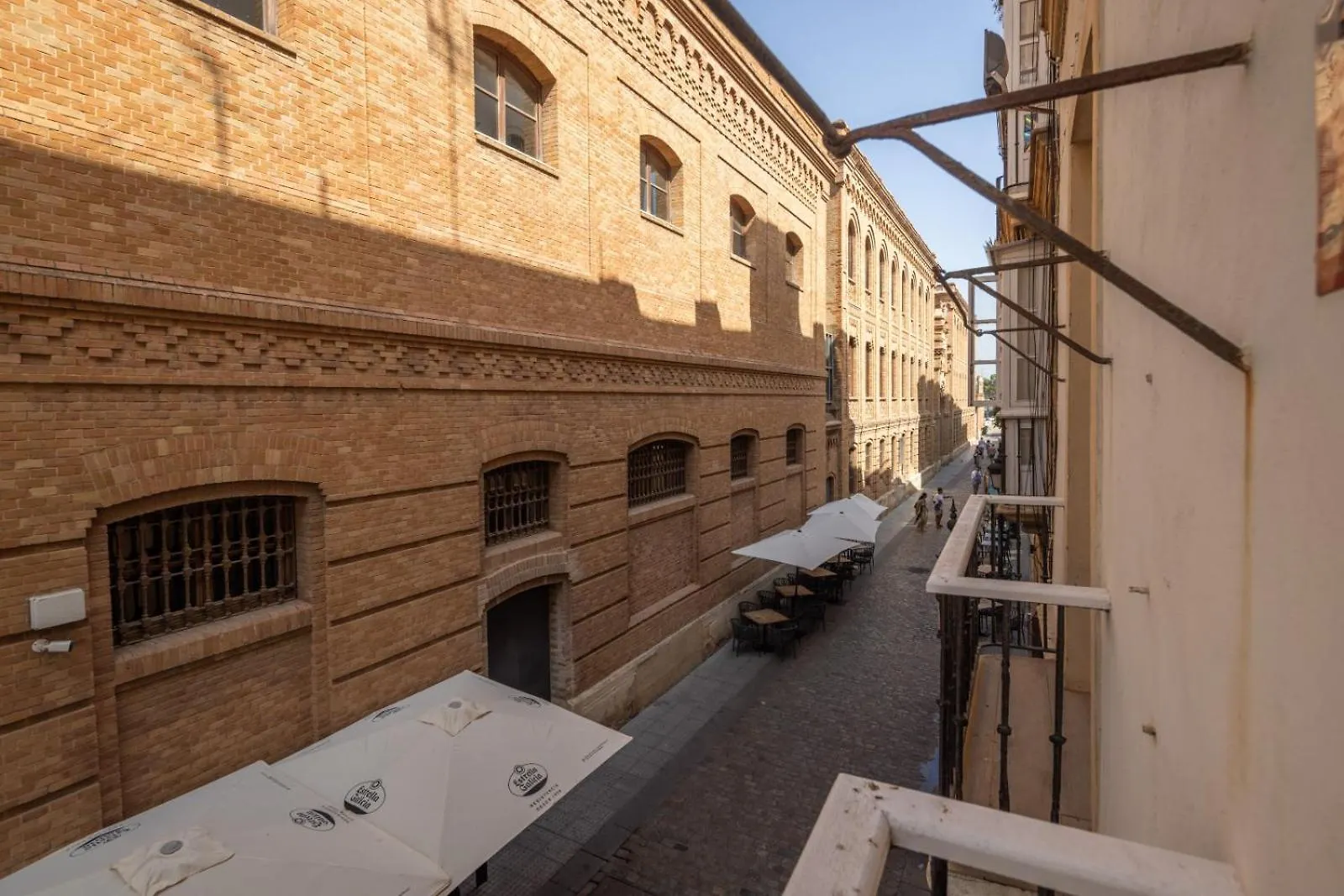 Piso nuevo en pleno centro de Cadiz, calle Plocia 0*,